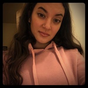 Meet your Posher, Elyse